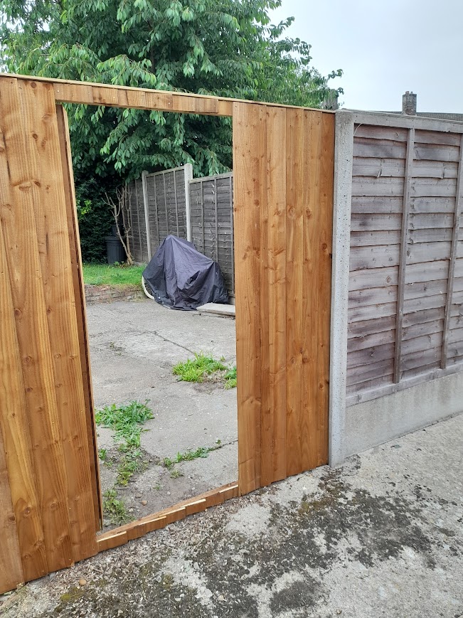 6x6-close-board-fence-panel-gate